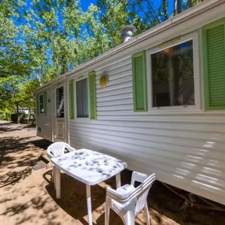 Mobil-home Cosy 2 6 Pers à - Api-1-52-1213 Campeggio Montblanc
